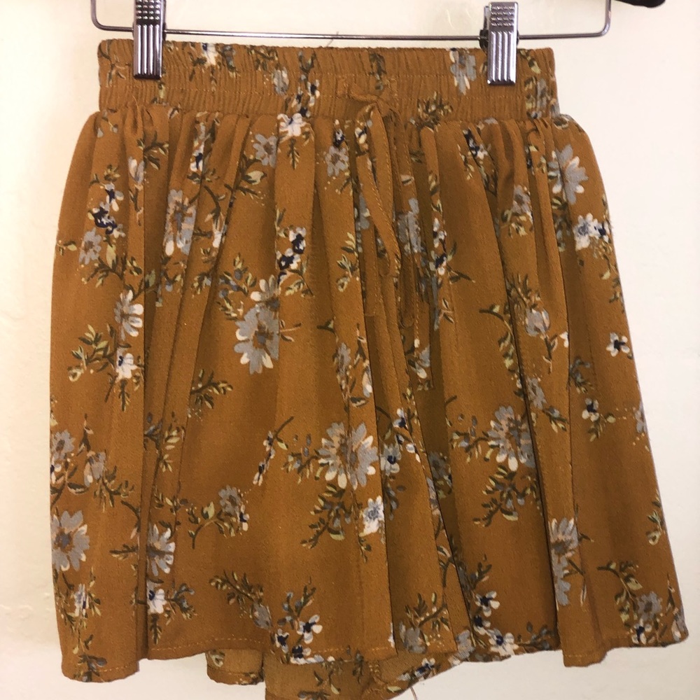 Gold skort with gathered waist